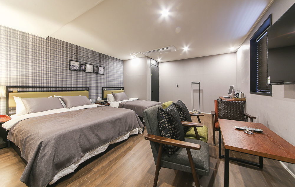 Brown Dot Hotel Gwangan Beach Busan Exterior photo