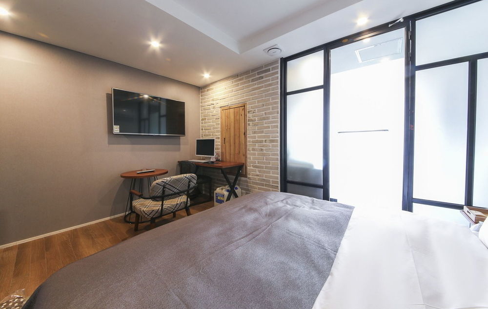 Brown Dot Hotel Gwangan Beach Busan Exterior photo