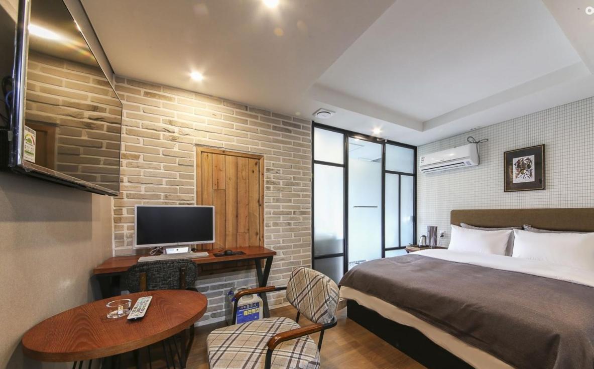 Brown Dot Hotel Gwangan Beach Busan Exterior photo